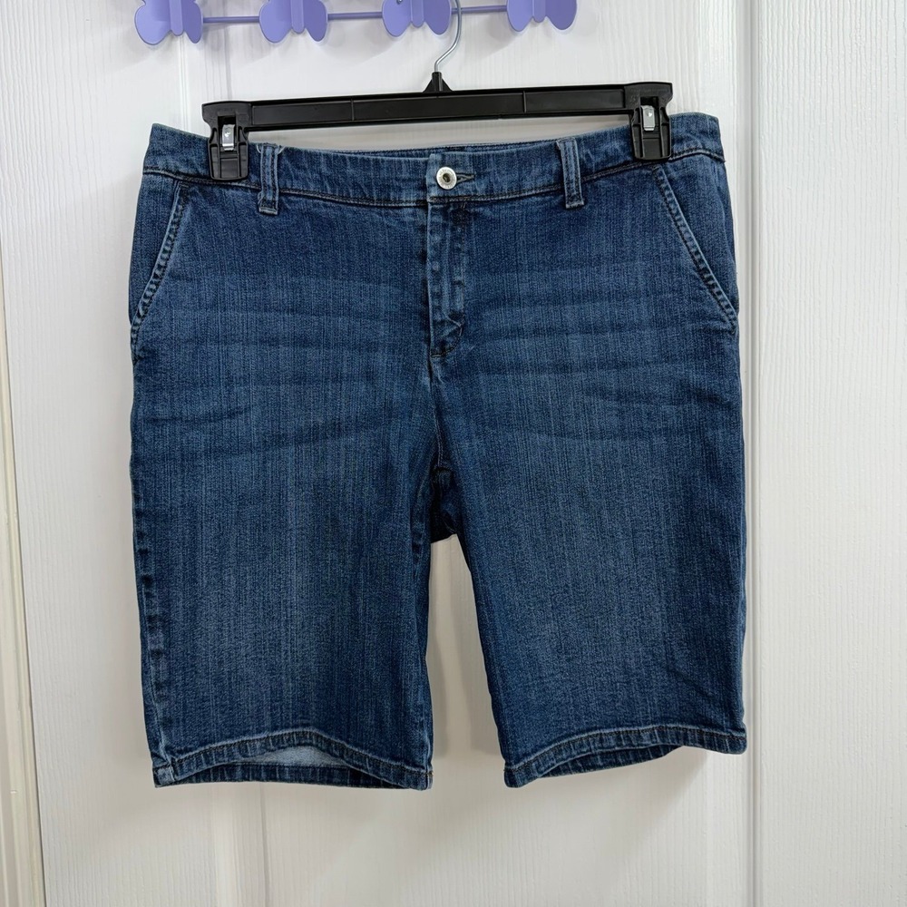 Liz Claiborne blue dark wash cotton stretch Bermuda denim pocket shorts classic